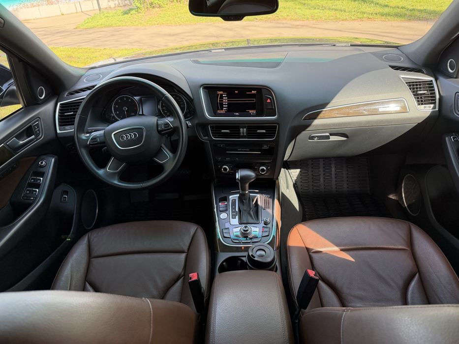 Audi Q5 Premium Plus