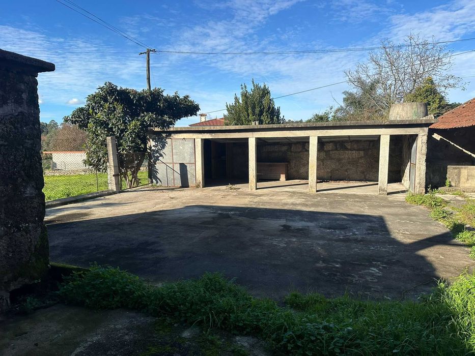 Quinta rústica 578m²,  Negreiros Barcelos (lote2400m2 de construção)