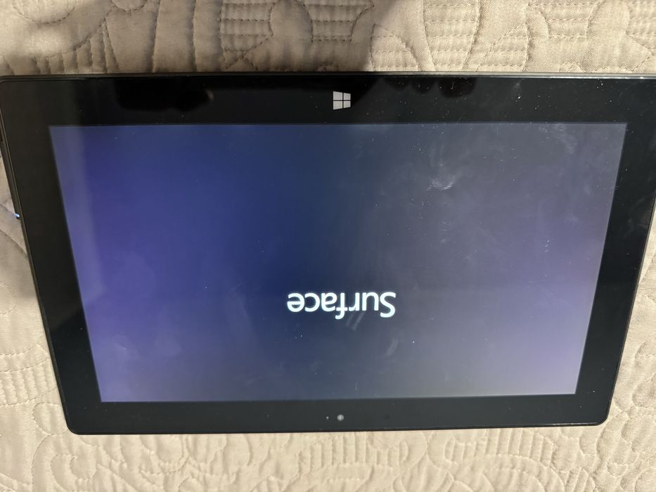 Microsoft Surface RT z Windows 10 – idealny do testów i eksperymentów!