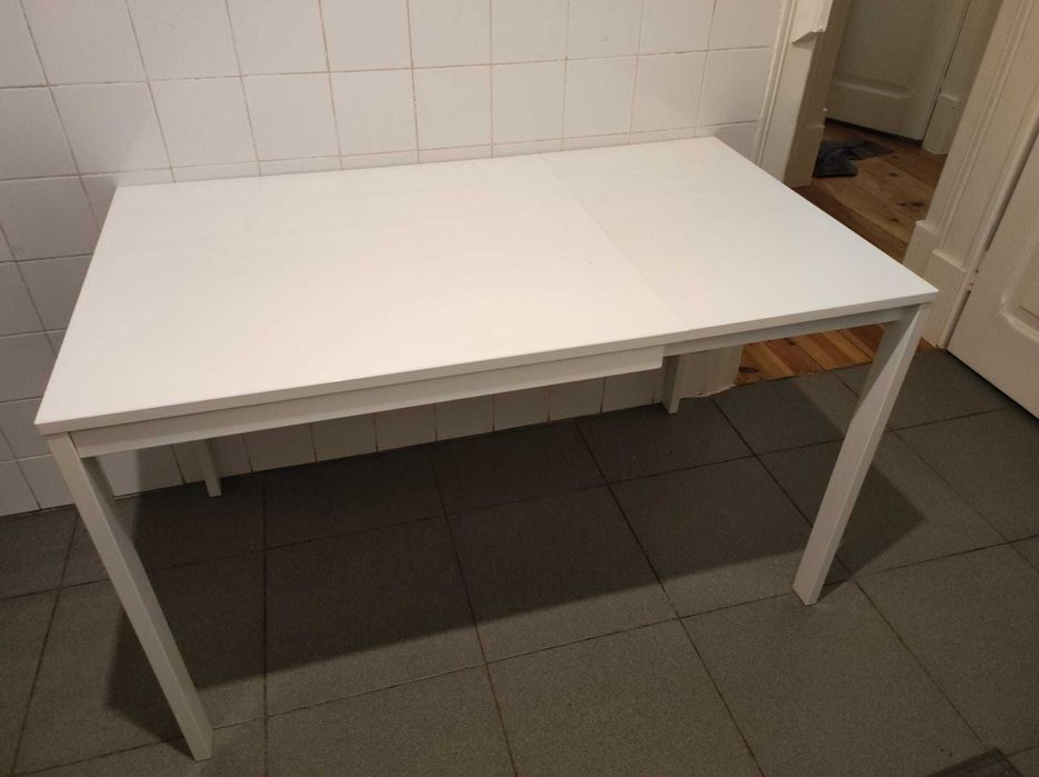 Mesa extensível Ikea Vangsta