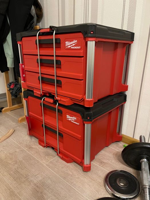 Ящик Milwaukee PACKOUT, набір або окремо. Кейс.