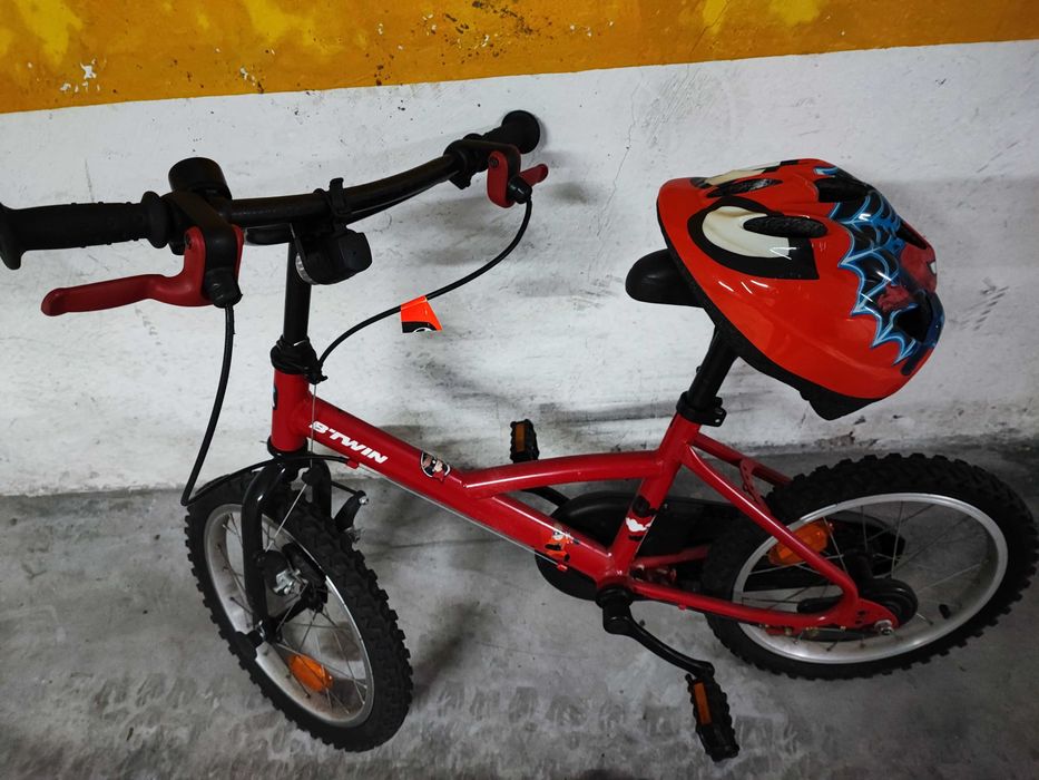Bicicleta de criança  vermelha