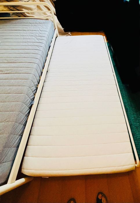 Moveis usados, cama e colchões