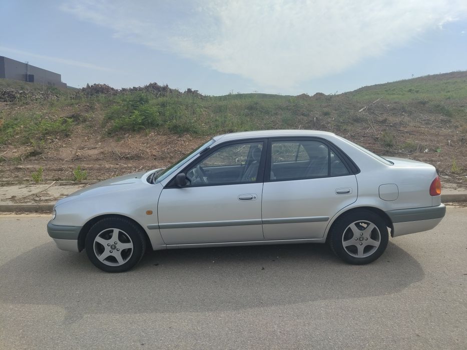 Toyota Corolla 1.3 VVTI