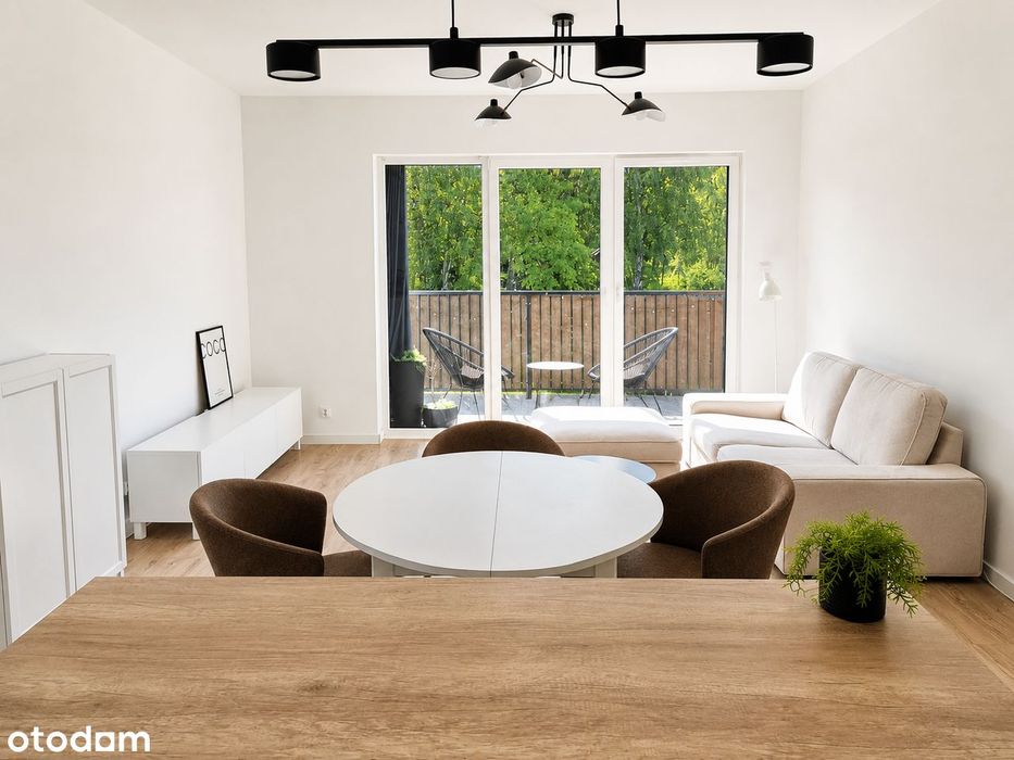 Rezerwacja| Bezczynszowe | 82,41 M² + 50 M² Poddasza | 2 Miejsca