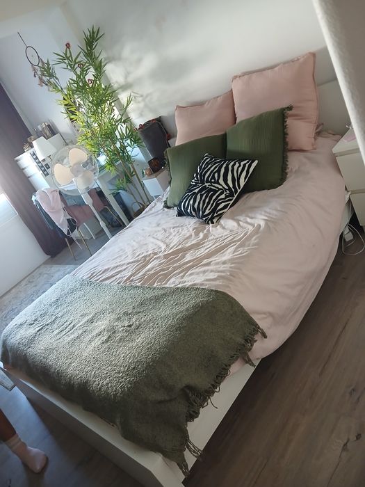 Cama de casal Ikea 1,40x2,00