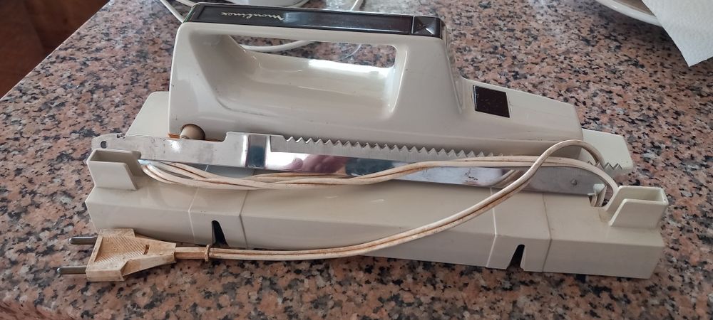 Faca elétrica moulinex