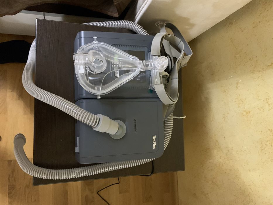 Апарат лікування апноє і храпу