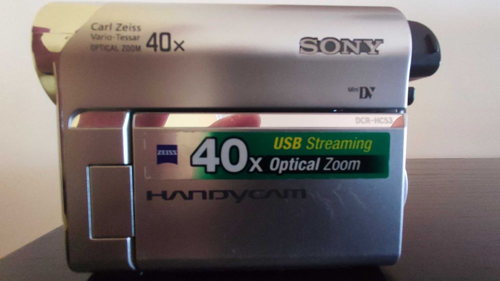 Sony HandyCam DCR-HC53E