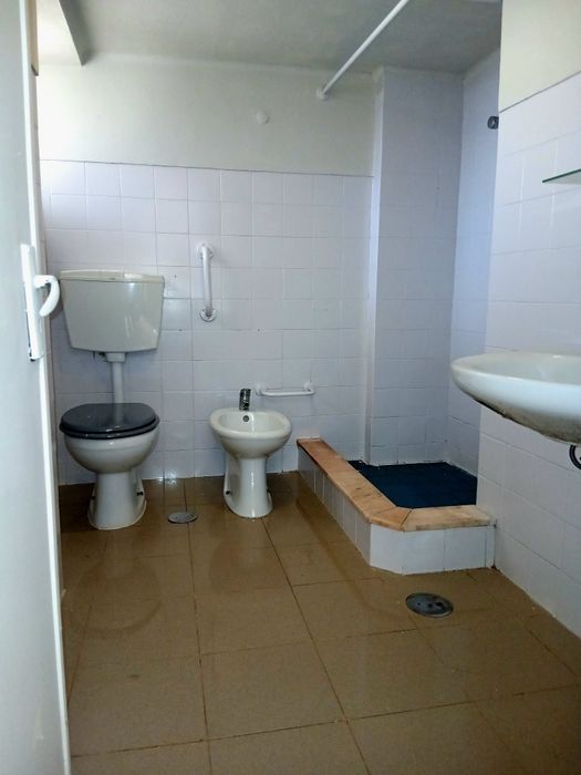 Andar de moradia t2 com terreno 1300 quadrados