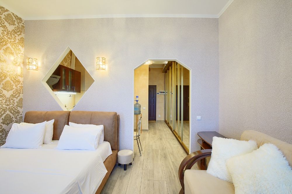 1к квартира подобово біля метро Університет