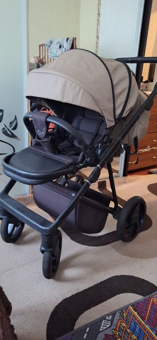 Продам коляску в хорошому стані