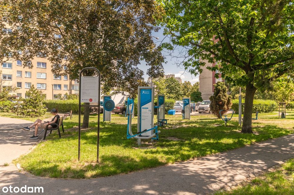 │ Zielony widok za oknem │ 3 pokoje │ Balkon │ Metro │ Bemowo │