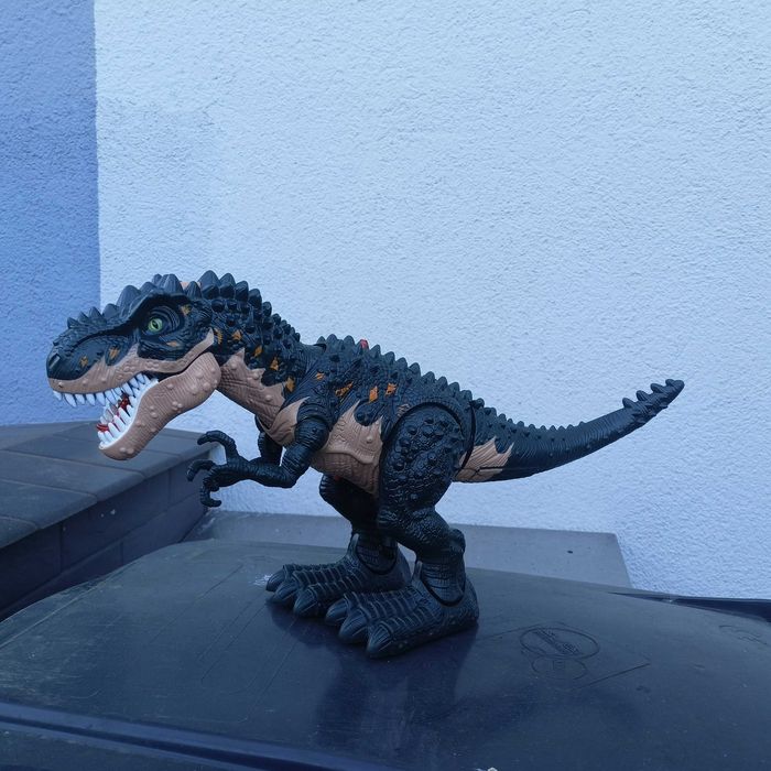 Dinozaury figurki