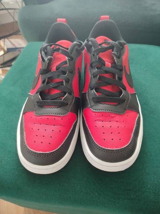 Sprzedam używane buty Nike