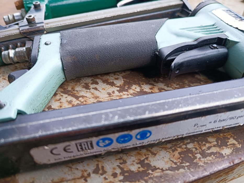 Пневмо степлер Bizon, Omer