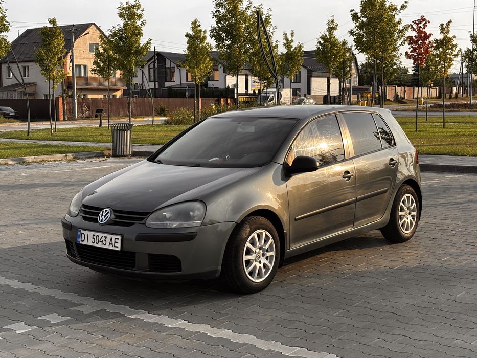 VWGolf 5 1.6 2004