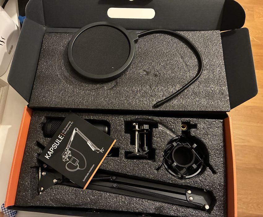 Microfone KROM KAPSULE HQ Streaming( nunca utilizado)