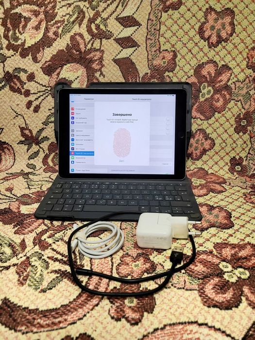 Планшет apple iPad Pro 9.7" iOS 12-16 128 ГБ