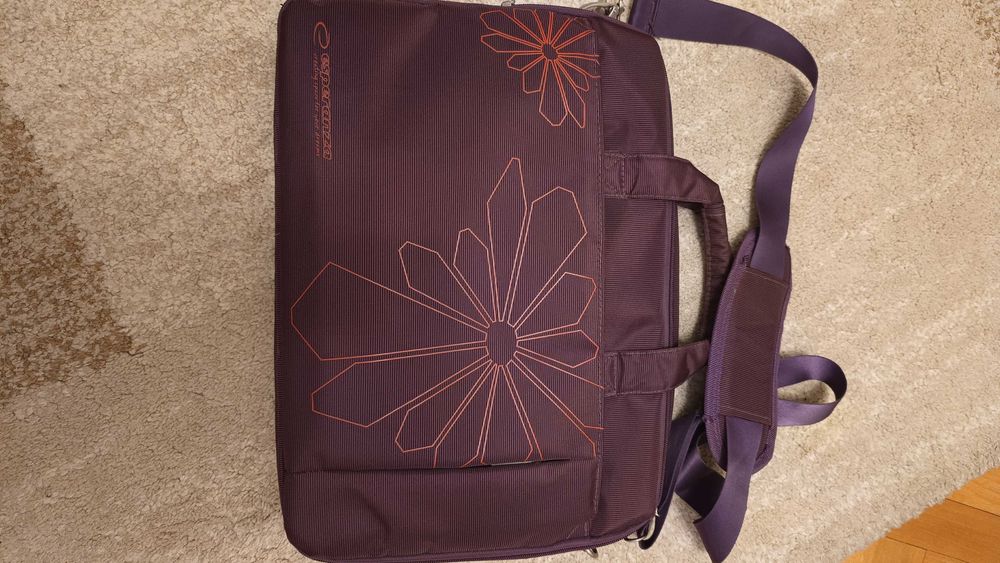 Torba etui na laptopa