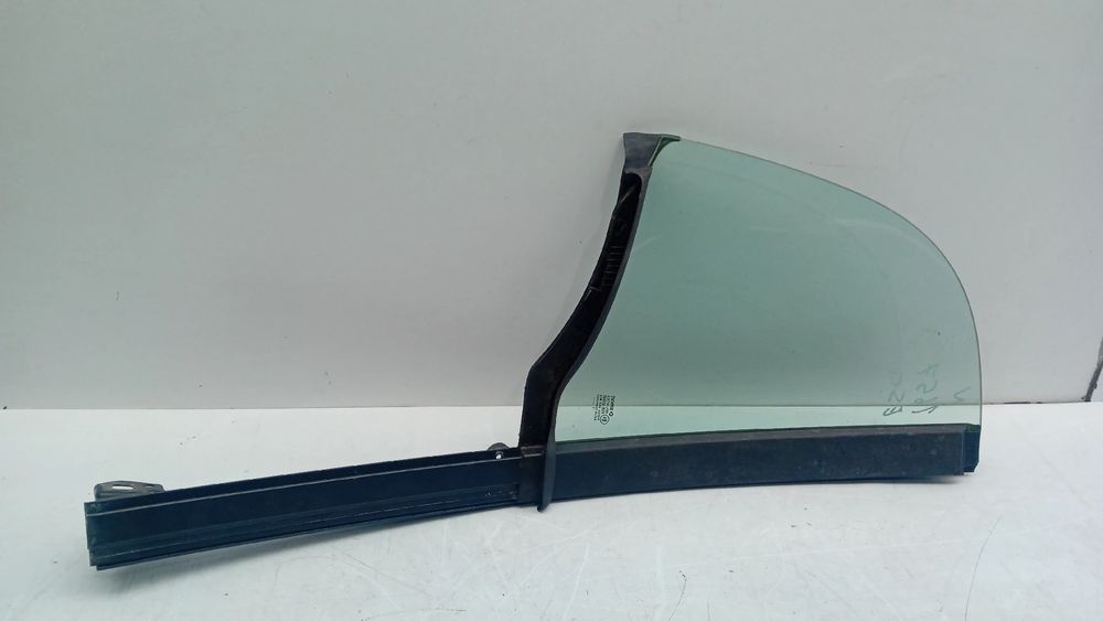Vidro triangular frente esquerdo SMART ForTwo Cabrio (451)