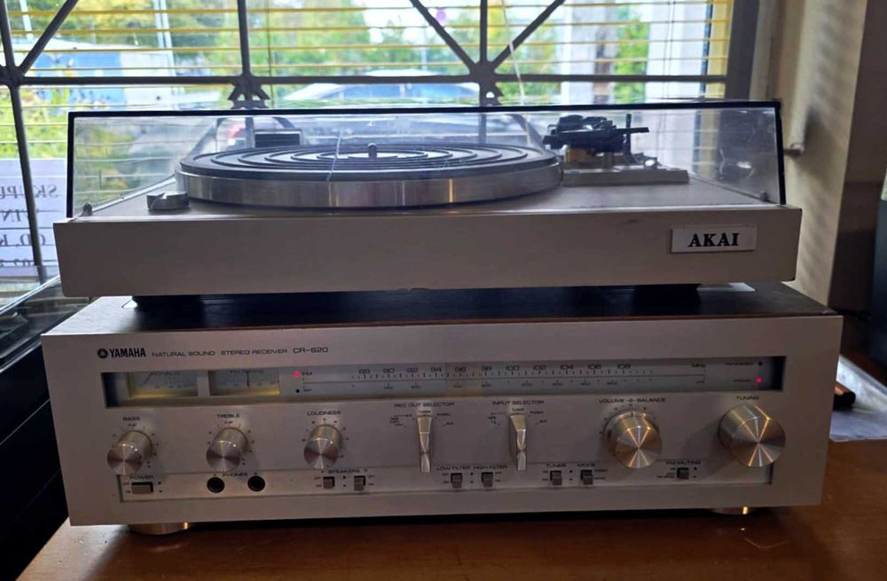 Gramofon japoński AKAI AP-B20 super stan