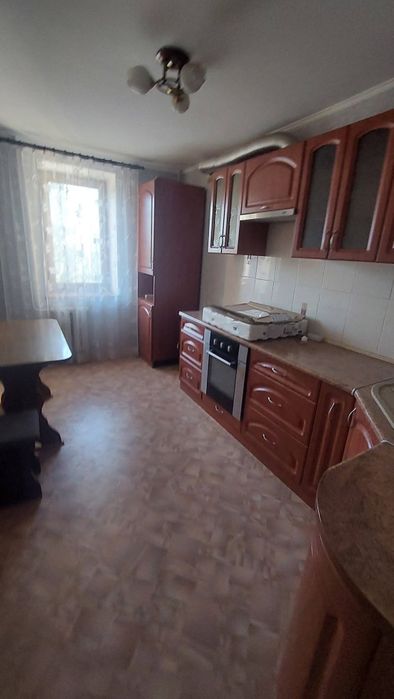 Продам 4кімнатну кв 3поверх