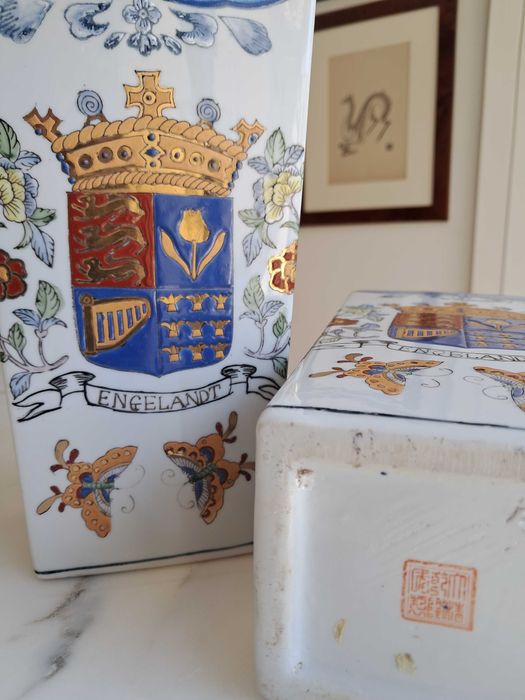 Jarrões porcelana colecionáveis Engelandt