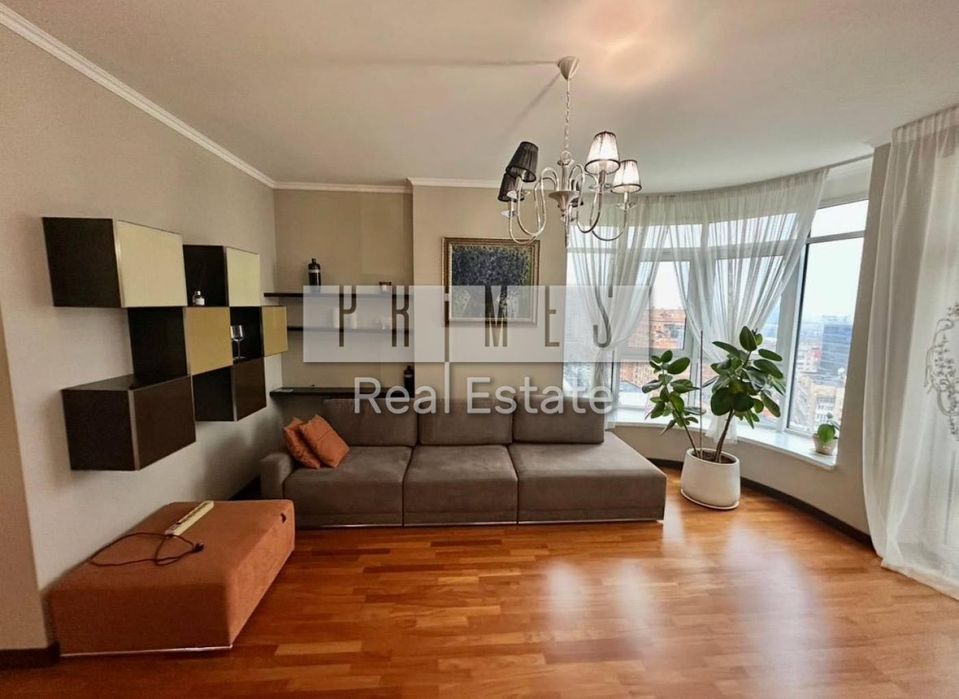 Оренда 3 кімнатної квартири 106 м2 вул. Князів Острозьких 46/2