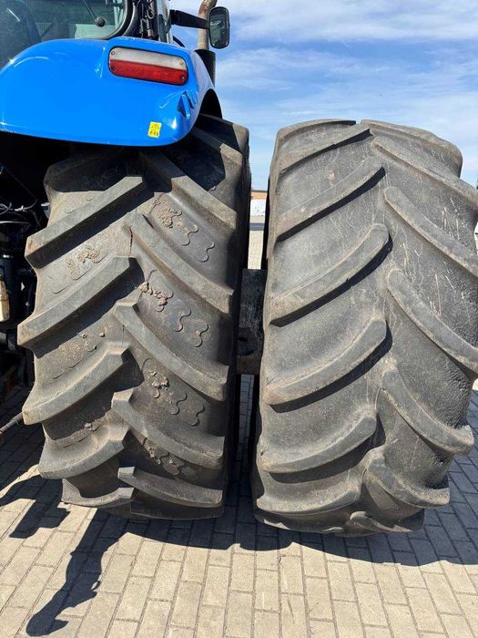 Продаж New Holland T7060