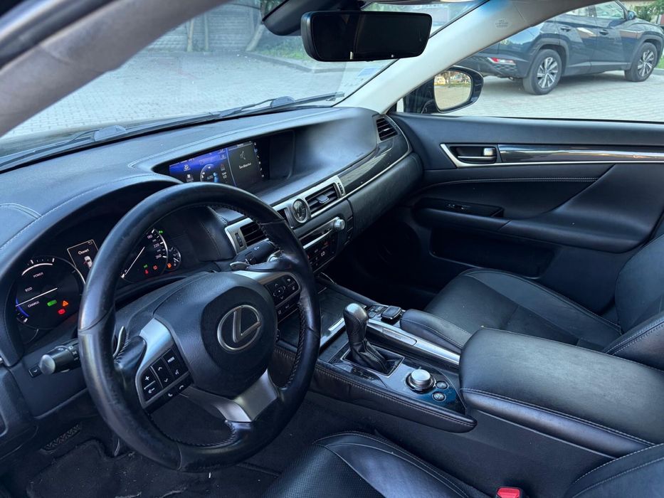 Lexus GS300h  prestige