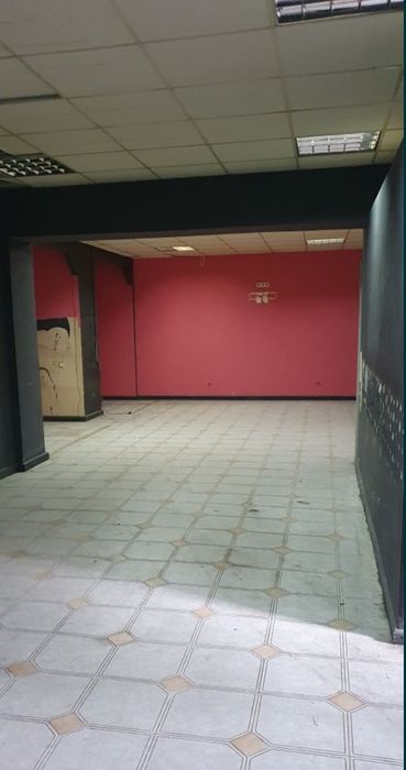 Продається підвальне комерційне приміщення.Центр.