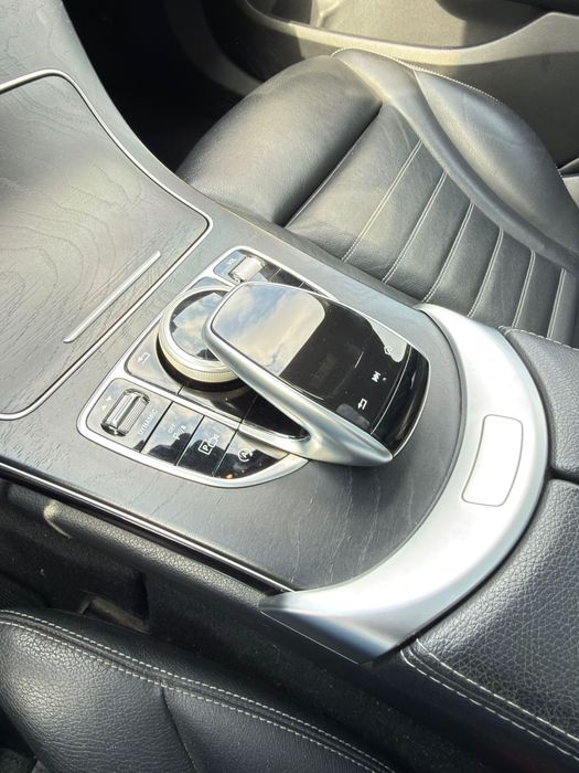 Mercedes Benz C220d AMG - 4 matic 194cv