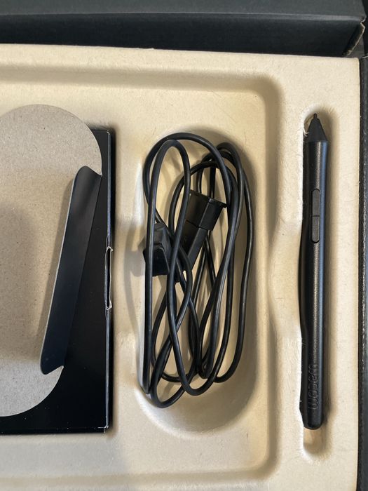 Планшет WACOM Intuos Draw