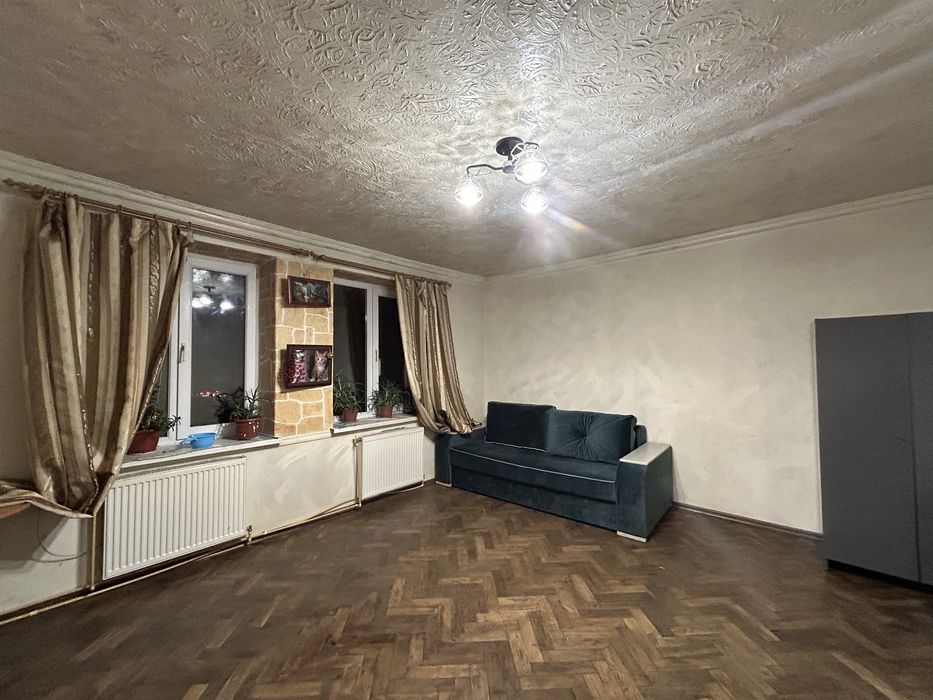 Здаю в оренду 2к квартиру вул.Валова 11