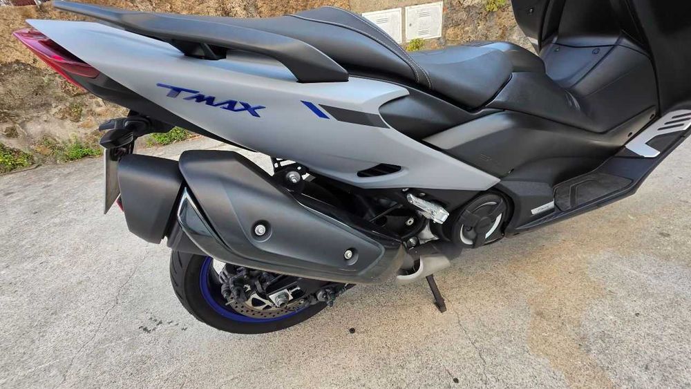 Yamaha T-Max 560