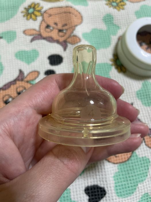 Бутилочка пляшечка AVENT соски