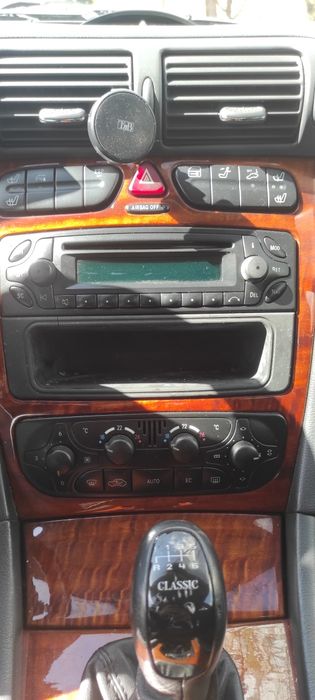 Mercedes Benz C220