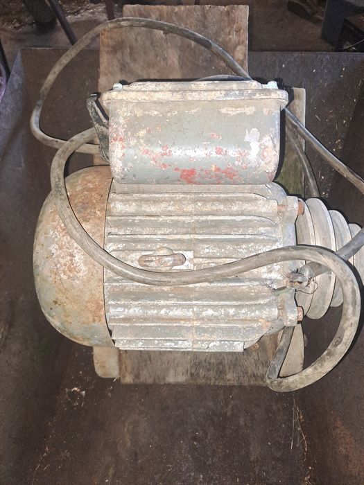 Silnik elektryczny 3.2 KW