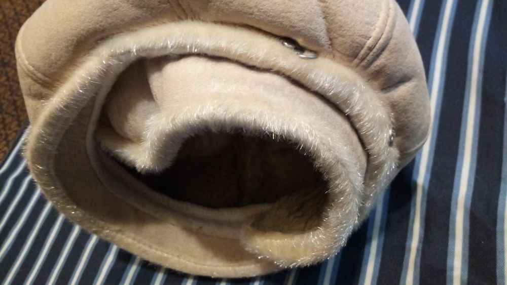 EБерет женский, тёплый б/у.