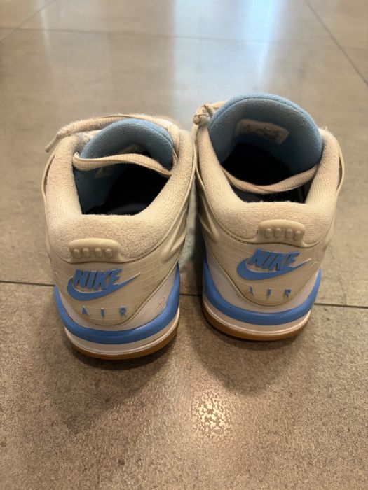 Buty Nike Jordan 4 RM roz.35.5