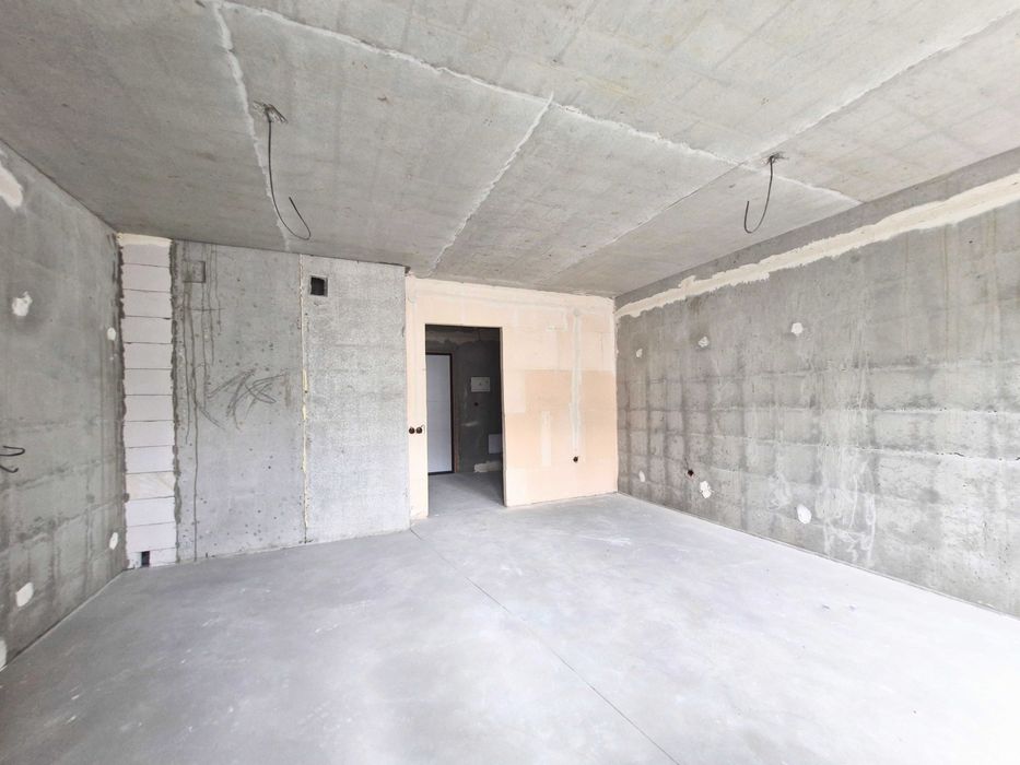 Продам 1к біля озера майже в Києві метро поруч ЖК на Озерній Новосілки