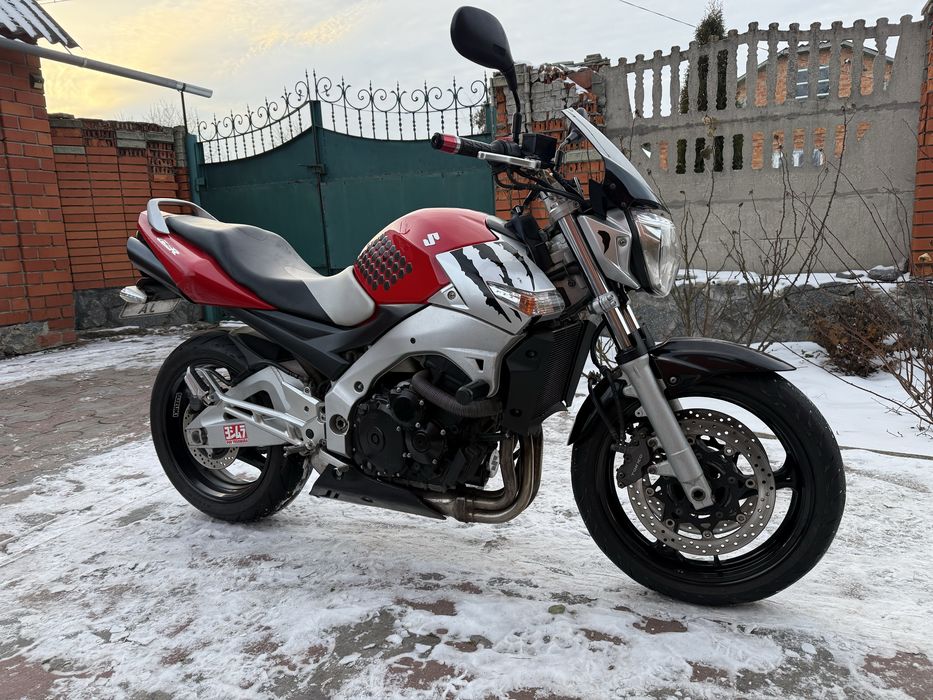 Suzuki GSR400 з документами