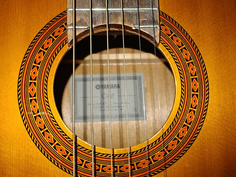 Gitara Yamaha C40