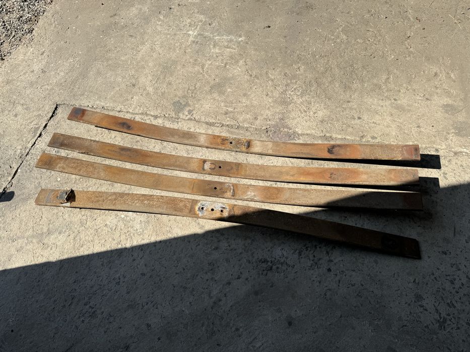 Sprinter 519 листи ресори