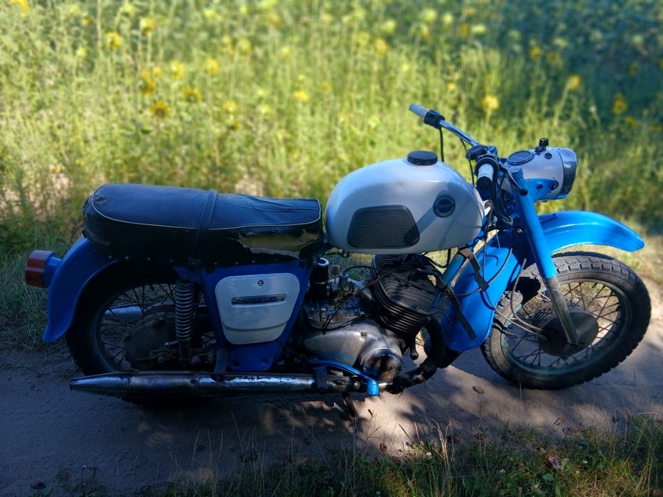 Продам мотоцикл иж Юпітер 3