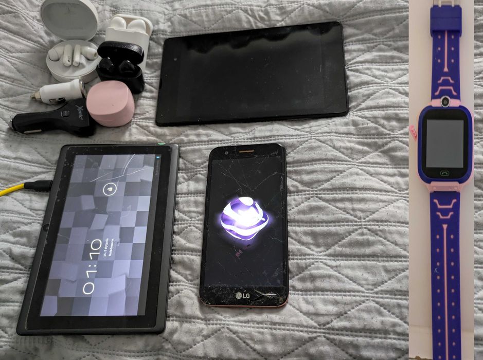 Мега лот телефонов Samsung LG и др. цена за все !