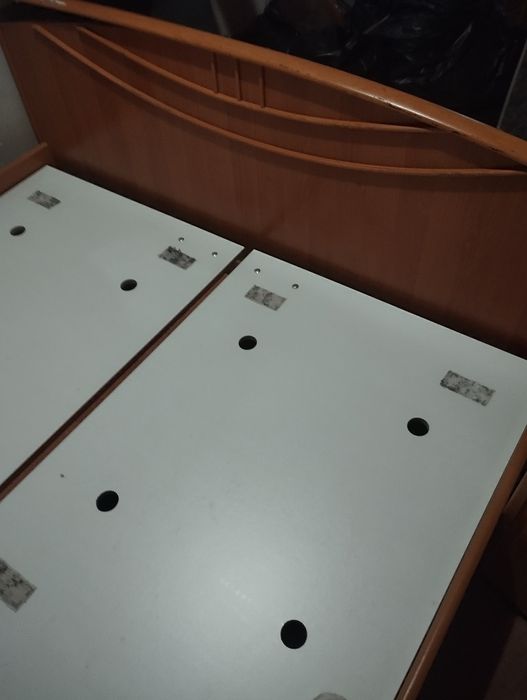 Łóżko sypialniane 160x200