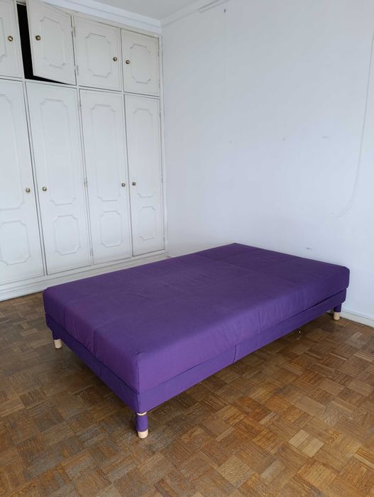 Sofa-cama, com 90x200 cm, espaço de arrumação