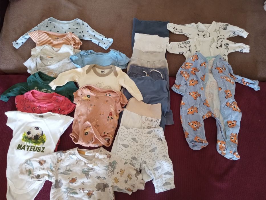 Body, pajacyki niemowlęce 56